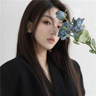 女伶们