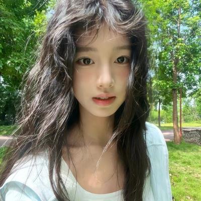 白莲花度假村第一季